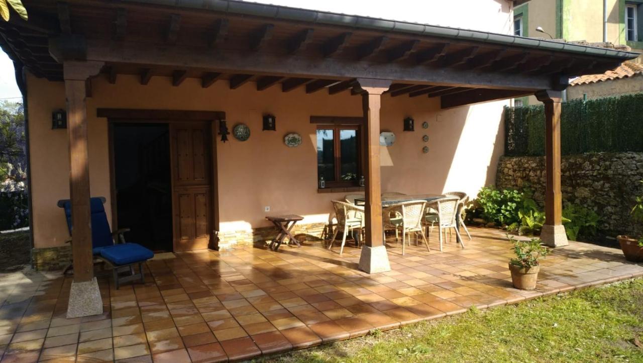 Villa Isabel Pilona Exterior photo
